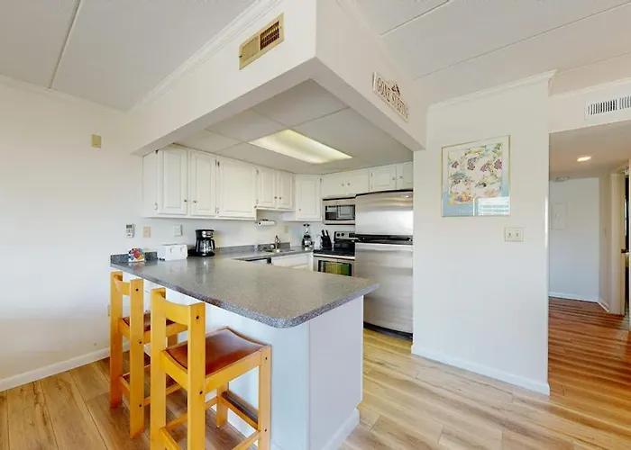 Ocean Block With A Balcony Side Ocean View Ac Wifi & Shared Pool