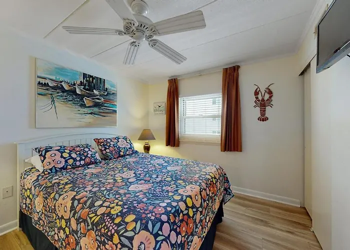 Holiday home Ocean Block With A Balcony Side Ocean View Ac Wifi & Shared Pool